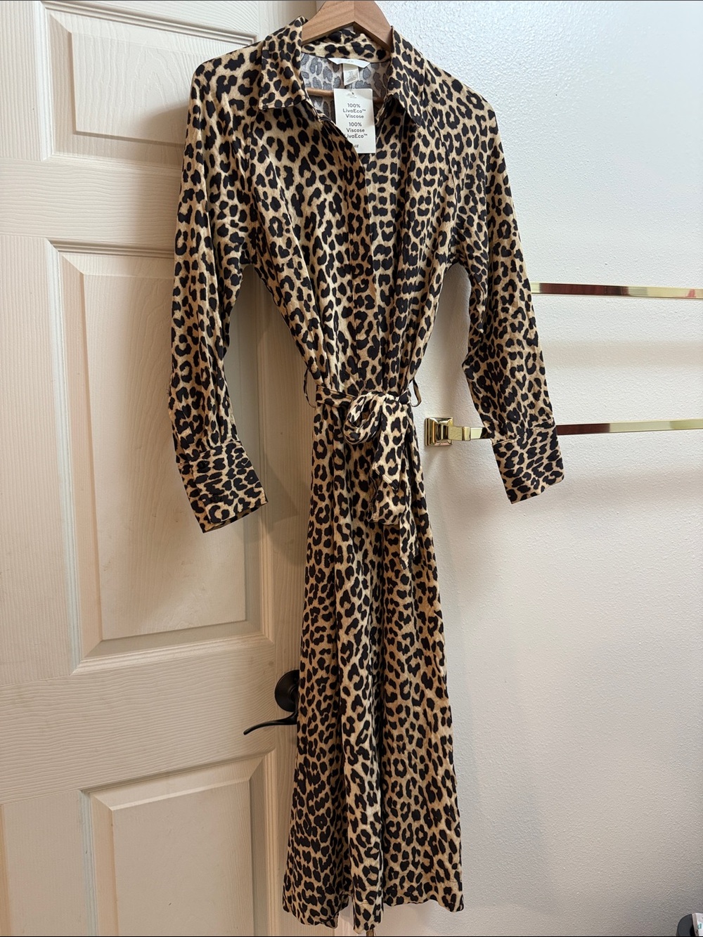 H&M Leopard Print Tie-Waist Satin Robe in Tan and Black